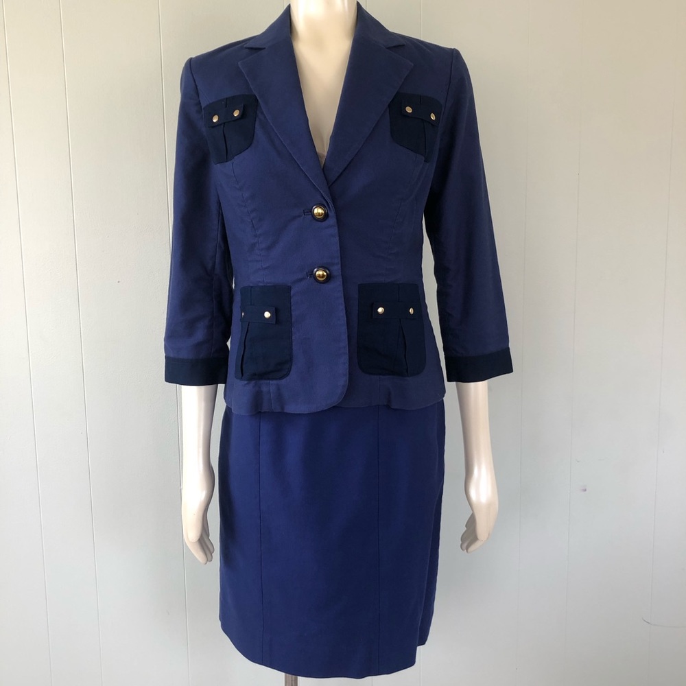 Suit set. Skirt and jacket